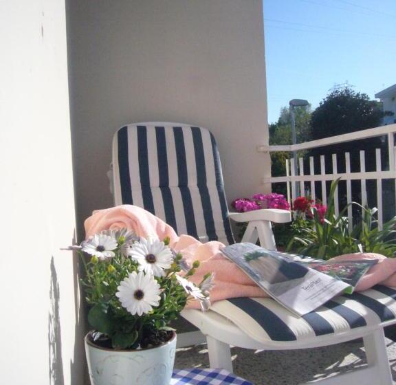 اتاق استاندارد, Beeliving Room&breakfast