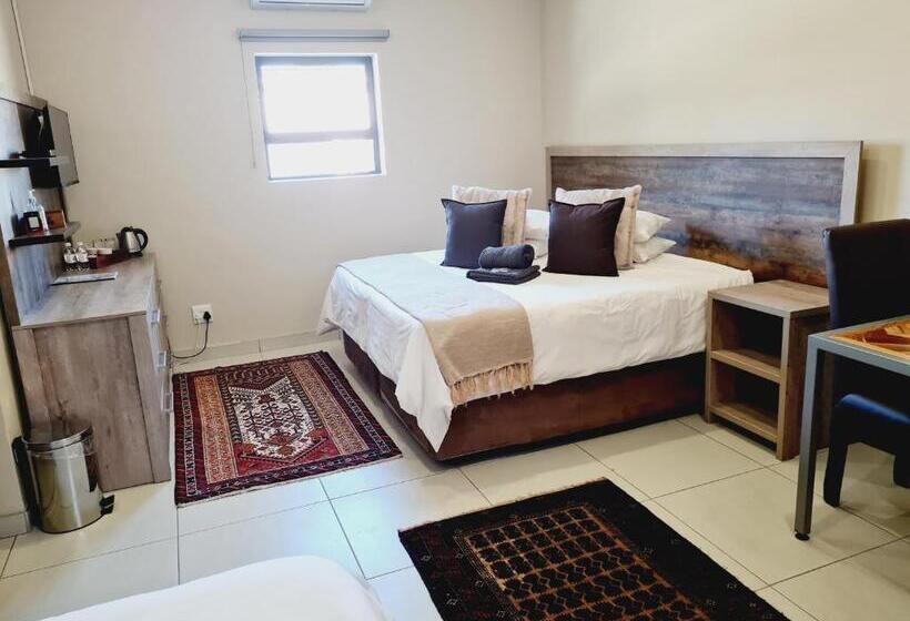 חדר סטנדרט, The Hank Bethlehem Pty Ltd