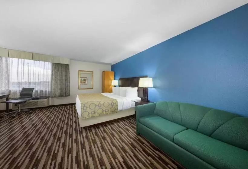 キングサイズベッドのデラックススイート, Baymont By Wyndham Springfield South Hwy 65