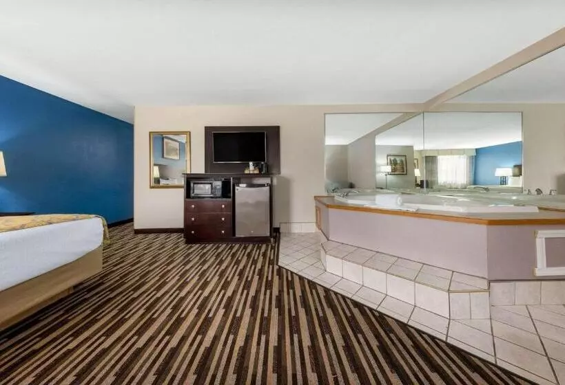 デラックススタジオ, Baymont By Wyndham Springfield South Hwy 65