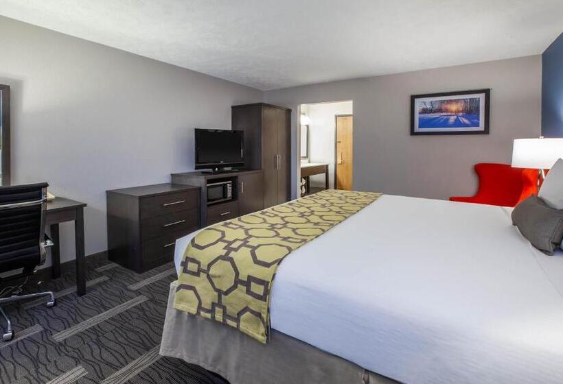 חדר דחוקס עם מיטת קינג, Baymont By Wyndham Traverse City
