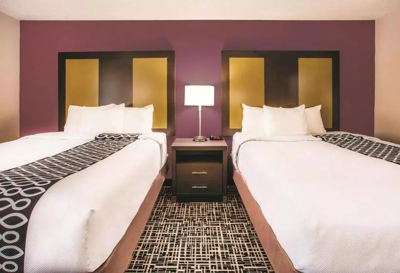 ２ダブルベッドのスタンダードルーム, La Quinta By Wyndham Cincinnati Ne   Mason