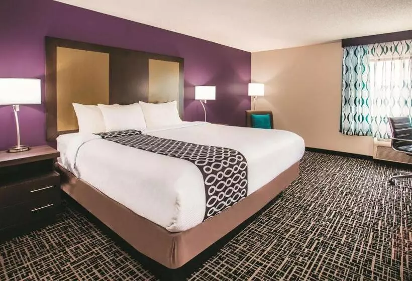 キングサイズベッドのスタンダードルーム, La Quinta By Wyndham Cincinnati Ne   Mason