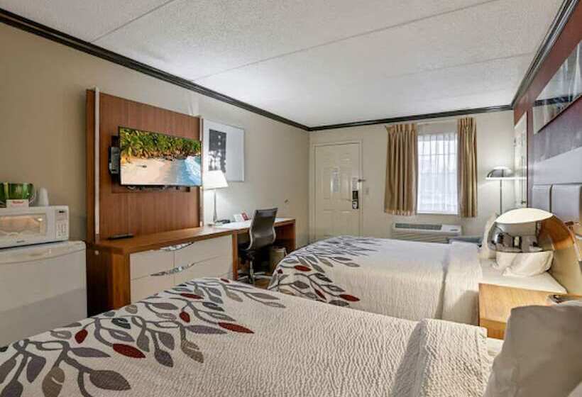 غرفة ديلوكس, Red Roof Inn Uhrichsville