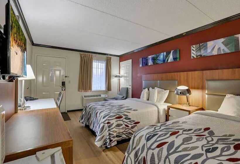 غرفة ديلوكس, Red Roof Inn Uhrichsville
