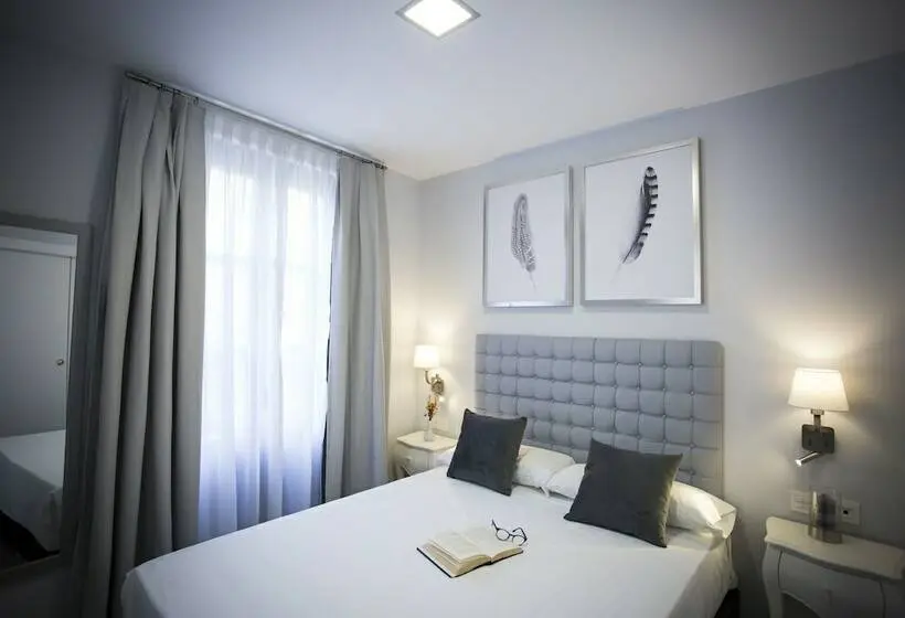 استودیوی لوکس, La Casa De La Trinidad Suites