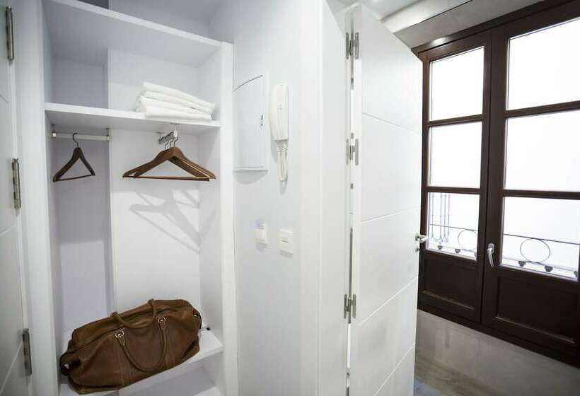 استودیوی لوکس, La Casa De La Trinidad Suites