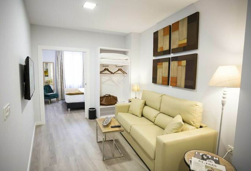 استودیوی لوکس, La Casa De La Trinidad Suites