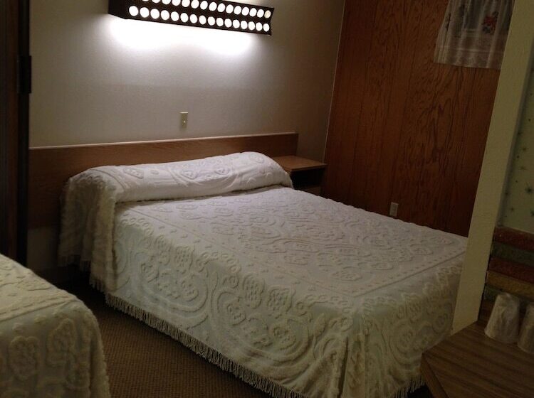 스탠다드 트리플 룸, Siesta Motel