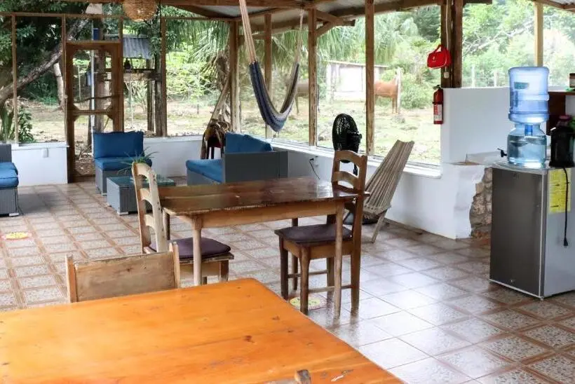 اتاق استاندارد اینتریور, Horse Cottage