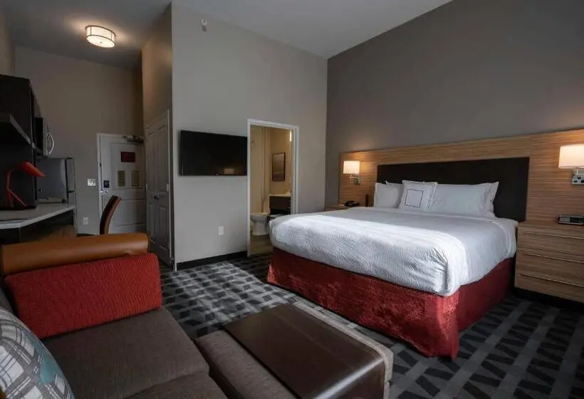 キングサイドベッドのスタンダードワンルーム, Towneplace Suites By Marriott Clinton