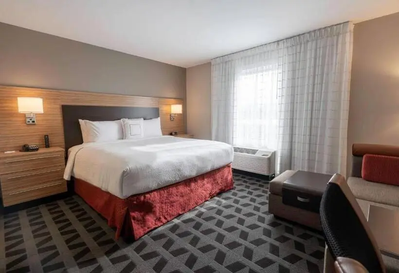 キングサイドベッドのスタンダードワンルーム, Towneplace Suites By Marriott Clinton
