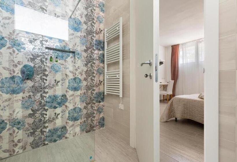 スタンダードトリプルルーム, Il Tulipano Verde B&b