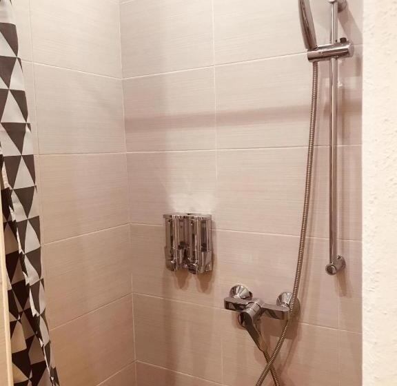 استودیو استاندارد با تراس, La 88 Boutique