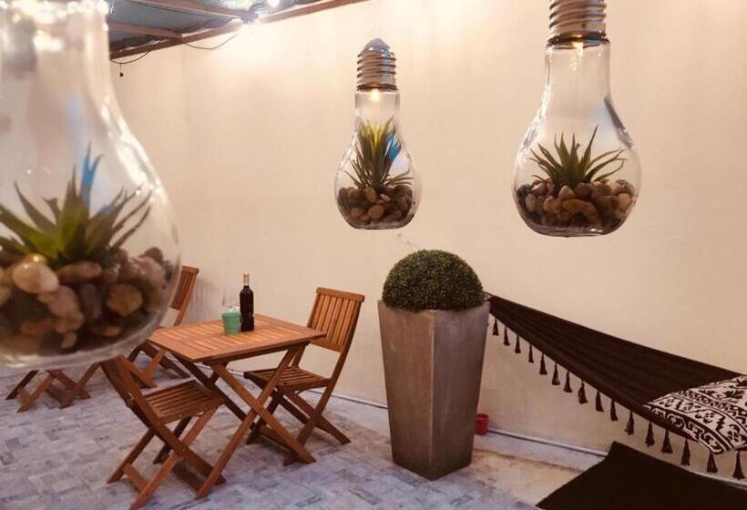 اتاق استاندارد سه نفره, La 88 Boutique