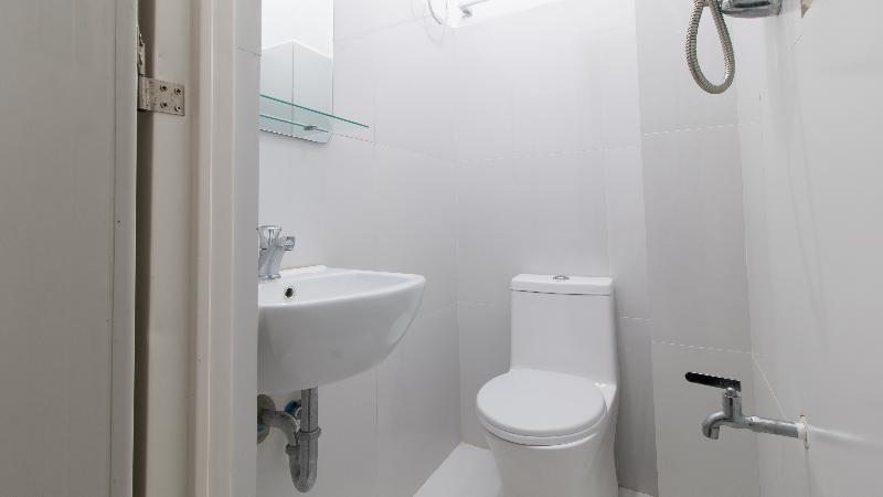 اتاق استاندارد چهار تخته, Reddoorz Near Liceo De Cagayan University Highschool