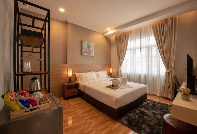 Номер Deluxe, One Vientiane Hotel & Restaurant