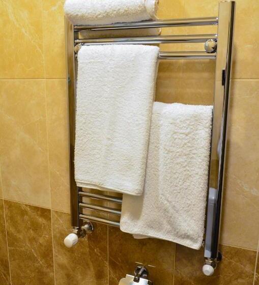 חדר סטנדרט, Asour