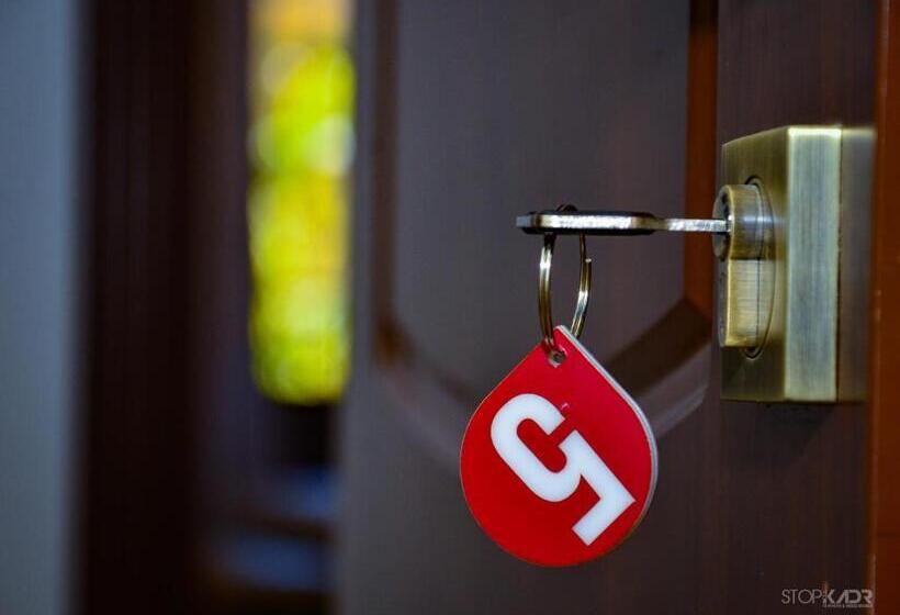 חדר סטנדרט, Asour