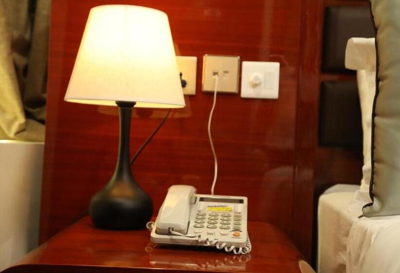 اتاق استاندارد, Jaromax Palace