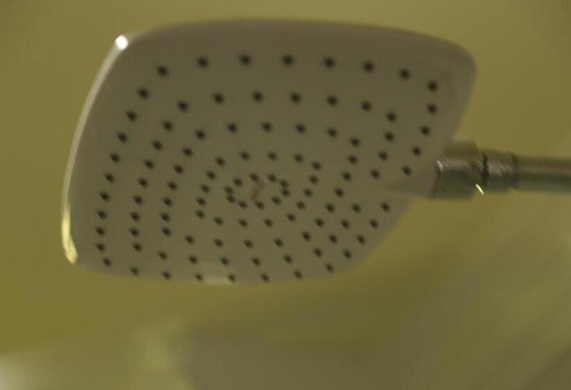 اتاق لوکس, Jaromax Palace