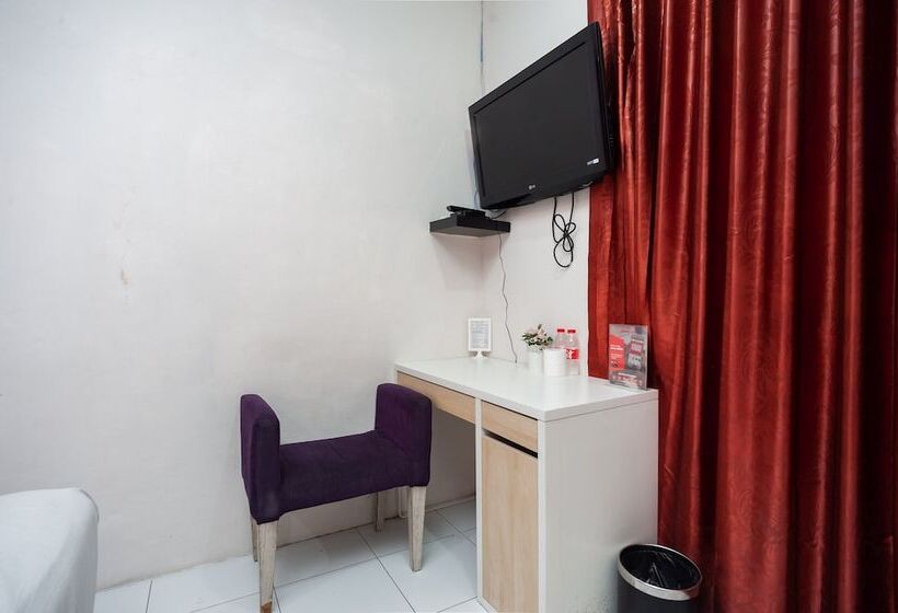 Standard Room, Mega Stay Near Mall Kelapa Gading