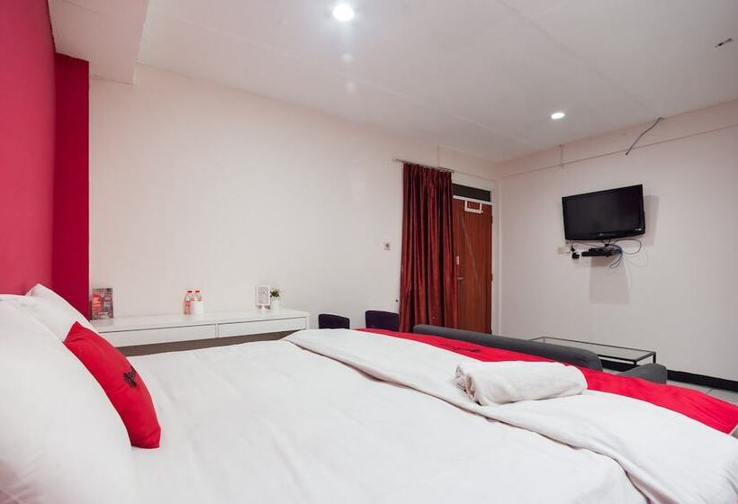 Номер Стандарт, Mega Stay Near Mall Kelapa Gading