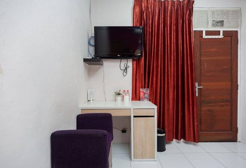 Economy Room, Mega Stay Near Mall Kelapa Gading