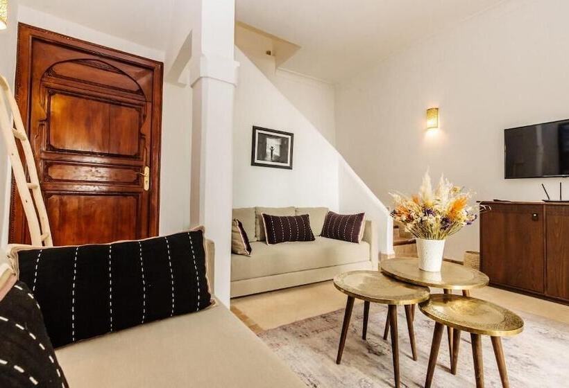 Suite Presidencial, Riad Nayanour