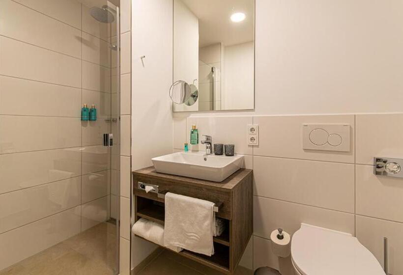 Quarto Estandar, Aiden By Best Western Biberach