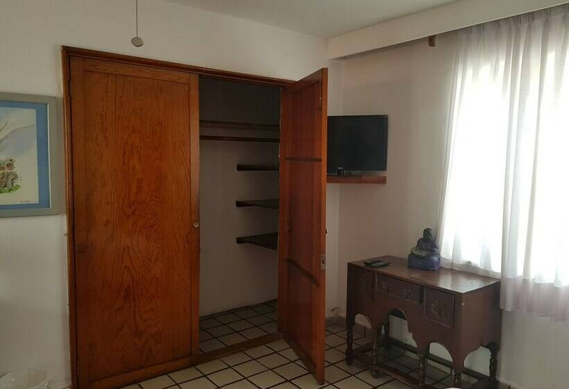 اتاق استاندارد, Villa Lourdes