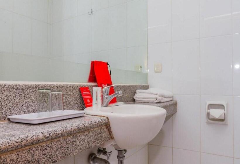 Номер Стандарт, Reddoorz Near Simpang Dago 2