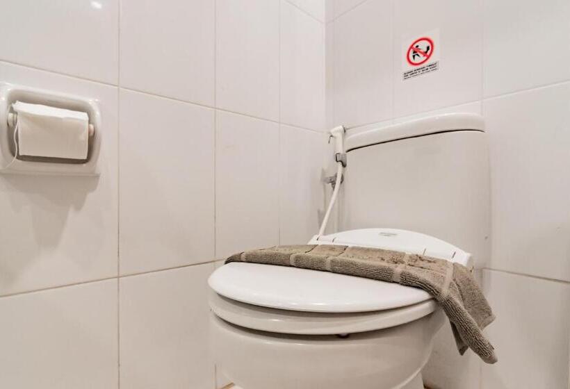 デラックスルーム, Reddoorz Near Simpang Dago 2