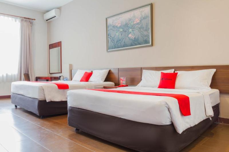 Семейный Номер, Reddoorz Near Simpang Dago 2