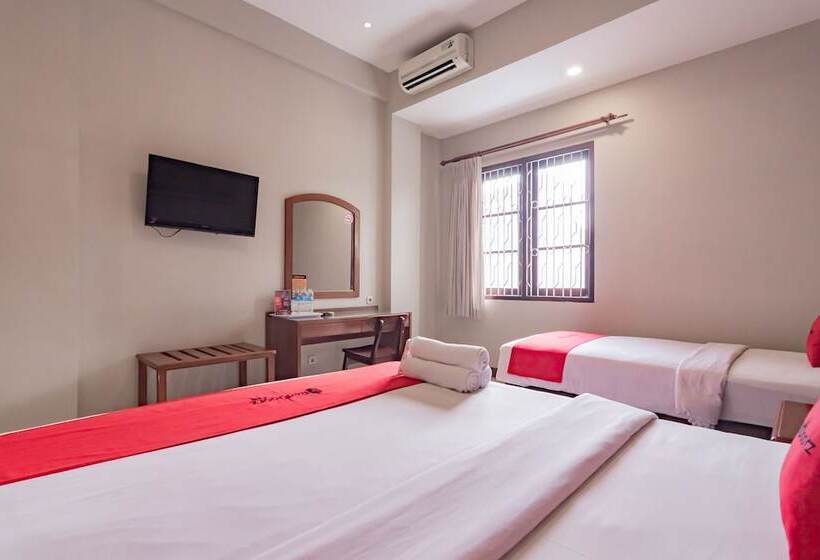 ファミリールーム, Reddoorz Near Simpang Dago 2