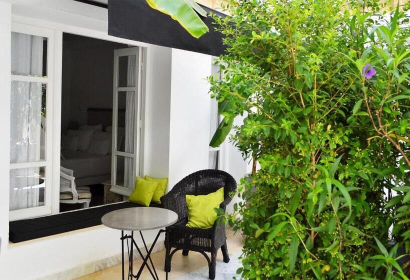 سوییت, Villa Edo