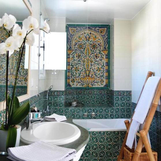 سوییت با چشم‌انداز دریا, Villa Edo