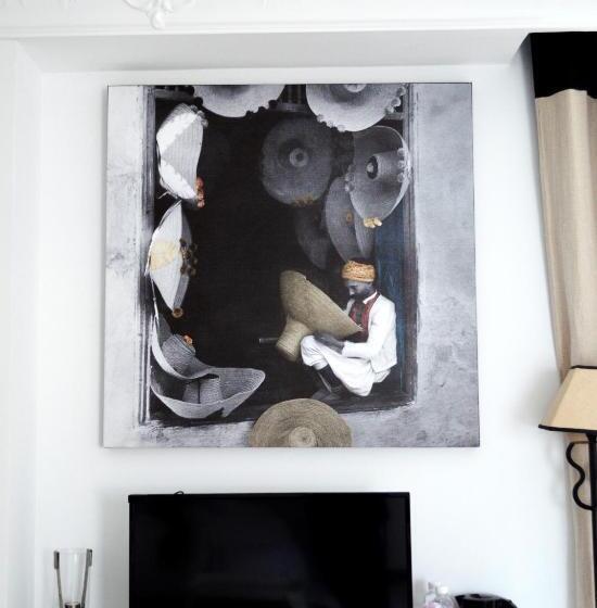 سوییت با چشم‌انداز باغ, Villa Edo