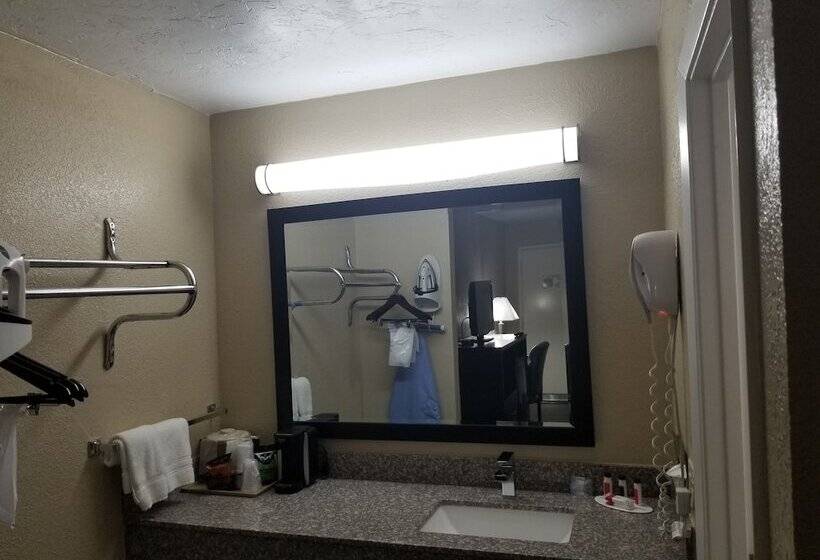 חדר סטנדרט, Baymont By Wyndham Lake City