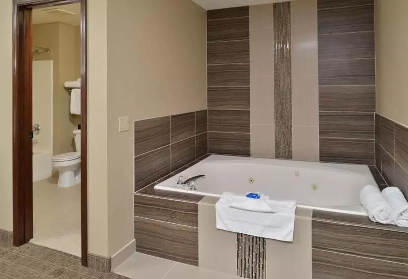 キングサイズベッドのスイートルーム, Best Western Plus Kennewick Inn