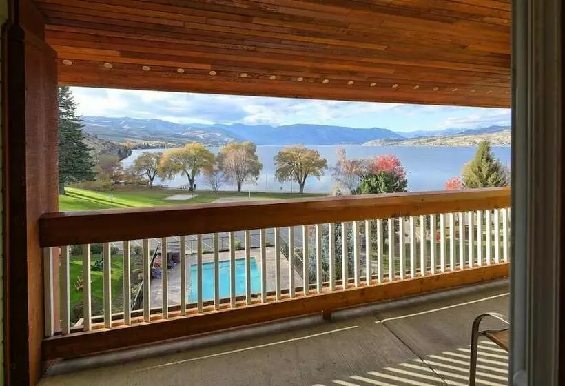 ２ダブルベッドのスタンダードルーム, Lakeside Lodge And Suites