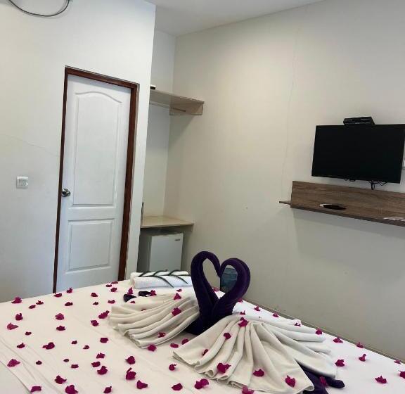 اتاق لوکس, Lagoon Villa Thoddoo