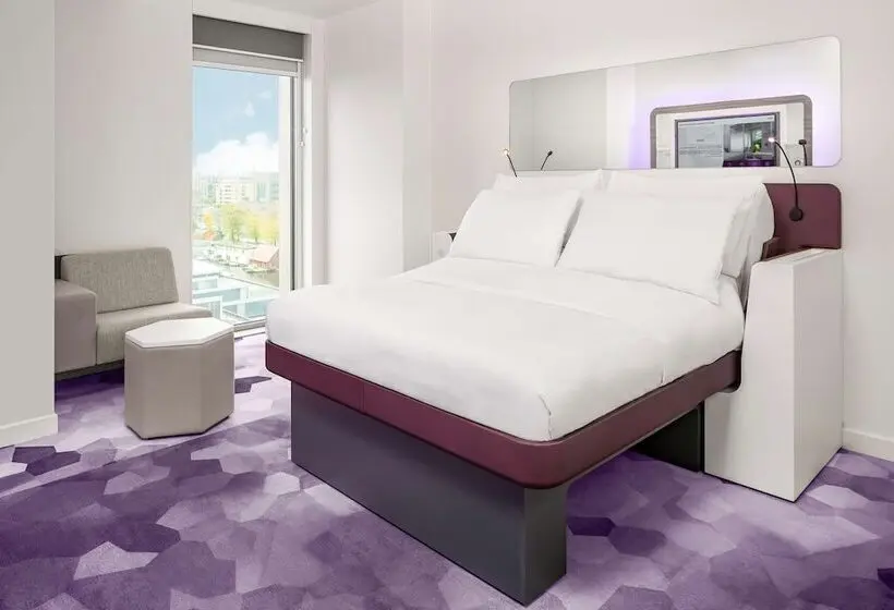 スタンダードルーム, Yotel Amsterdam