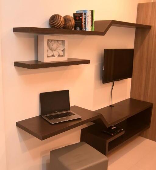 استودیوی استاندارد, Andeo Suites