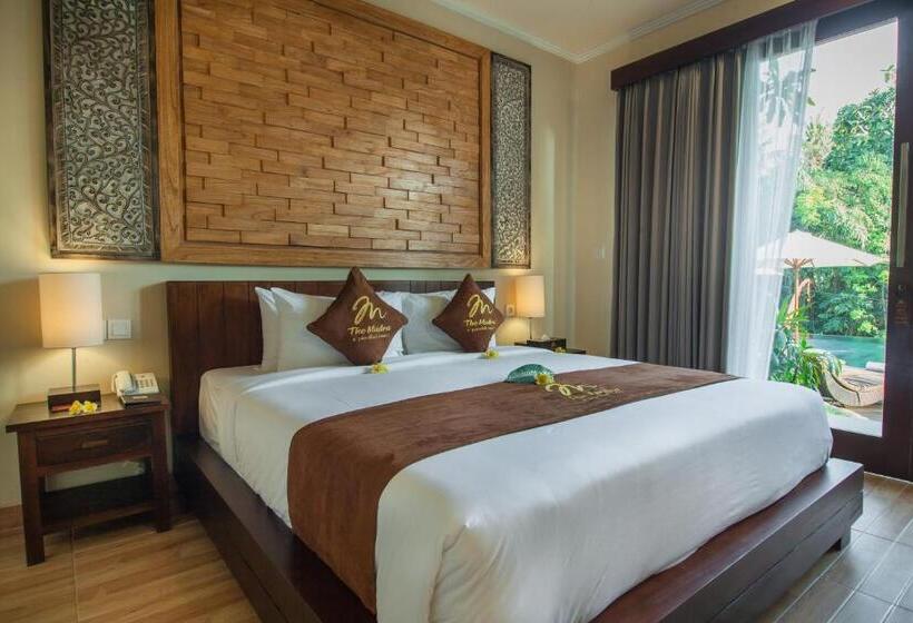 스위트 킹사이즈 침대, The Mudru Resort By Pramana Villas