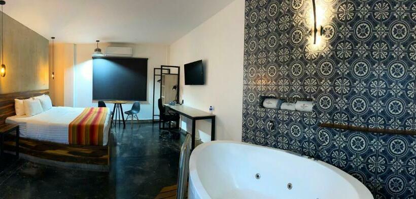 جناح سرير كينج, Hangar Select Aeropuerto Guadalajara