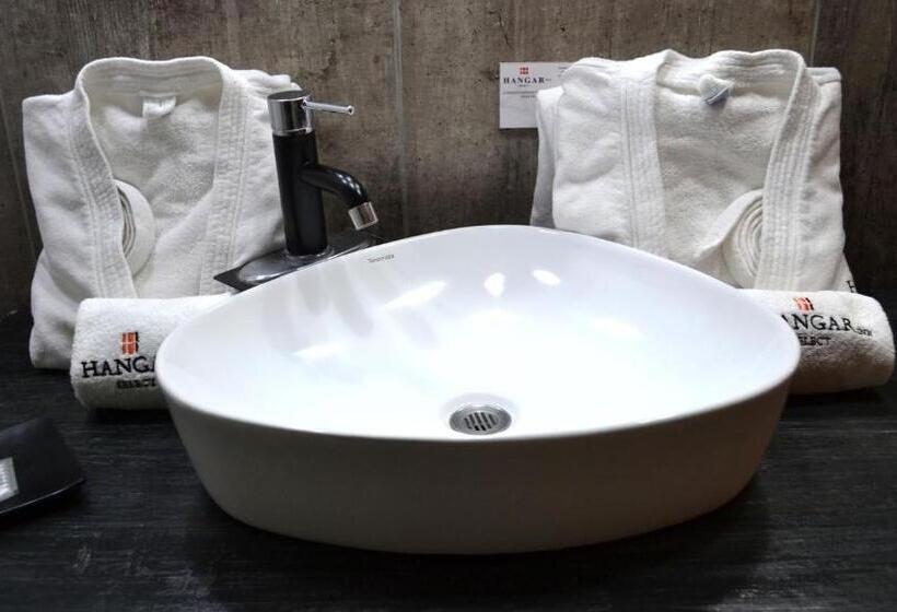 جناح سرير كينج, Hangar Select Aeropuerto Guadalajara