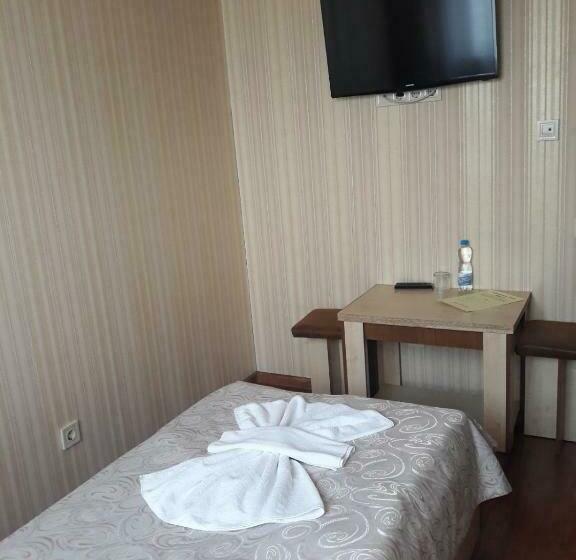 اتاق استاندارد یک نفره, Versal