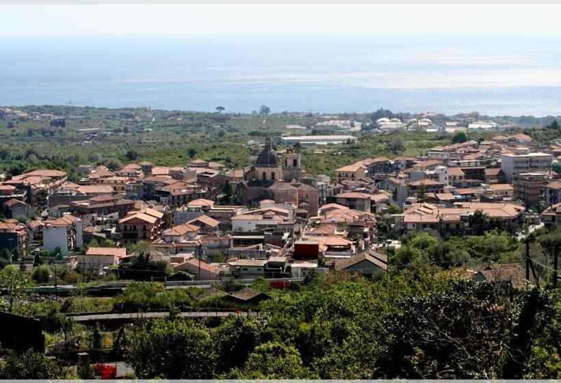 Triple Room Sea View, Sotto L Eremo