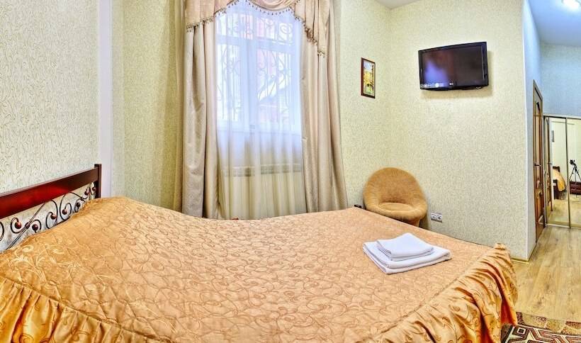 スタンダードルーム, Slavia